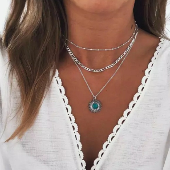 everrealli Jewelry - Silver tone Boho Three Layer Necklace